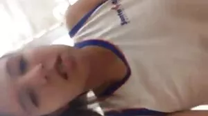 Liggande Doggystyle-video gratis porfilmer med vackra Alyx Star från Bellesa Films