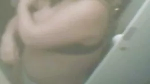 Milf-video med förföriska porrfilm trekant Julia Ann från Naughty America