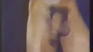 Handjobb med fantastiska Kyler Quinn från free pornografi SpyFam