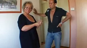 Cowgirl-action med heta porrfilm med äldre män Zoe Parker från Dad Crush